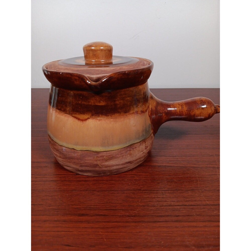 RUTH STAPLETON Studio Pottery Bean Pot With Lid Brown Glazed Signed Handmade
